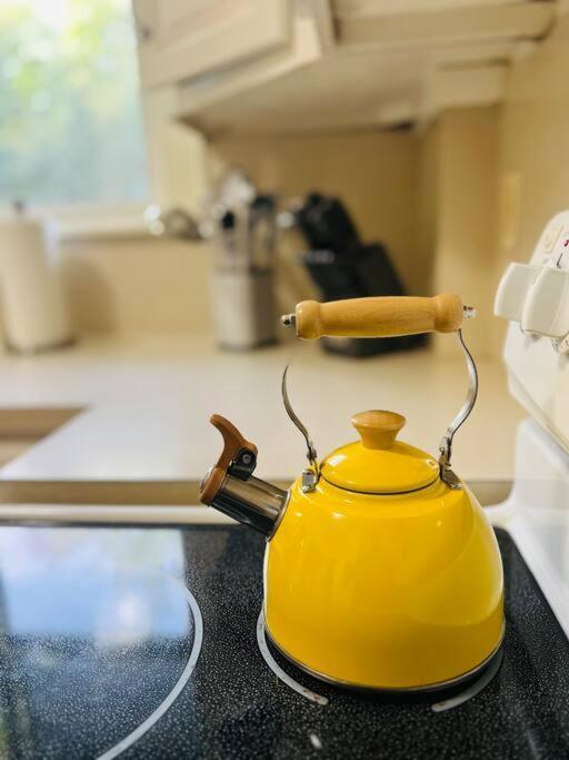 4 Bedroom Dc'S Best Location With Parking, Walk To Clarendon Metro, Shopping And Nightlife! Arlington Ngoại thất bức ảnh